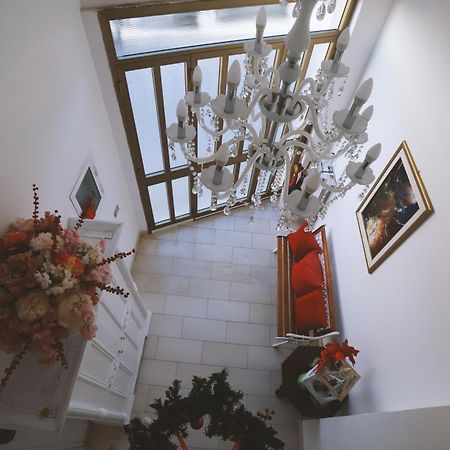 La Maison De Rose Turi Extérieur photo